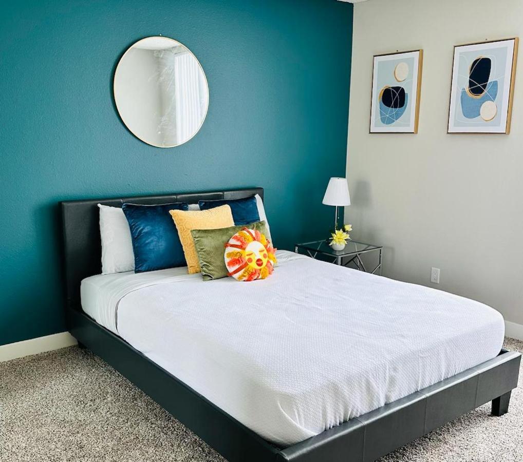 Universal Studios 8 Min Drive Two Bedroom Apartment With Free Parking Los Angeles Exterior photo